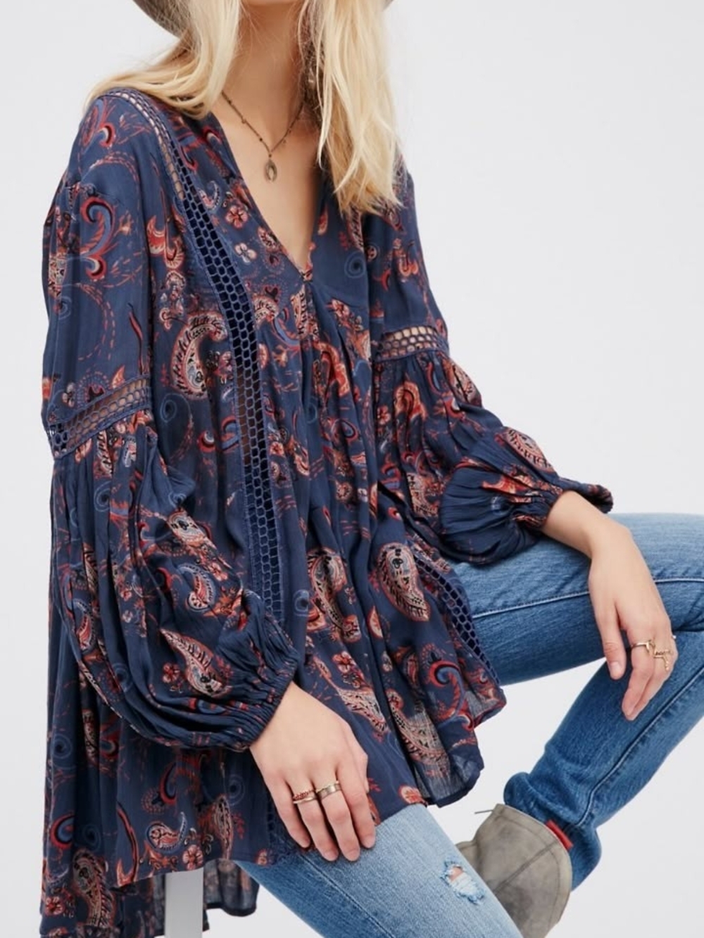 Just the Two of Us Floral Tunic Size Large New With Out Tags